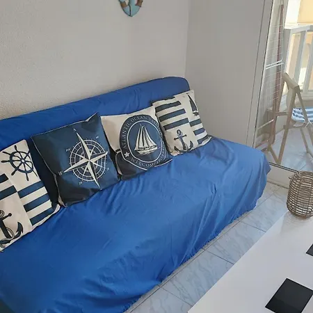 Dina Sea Breeze Апартаменты *